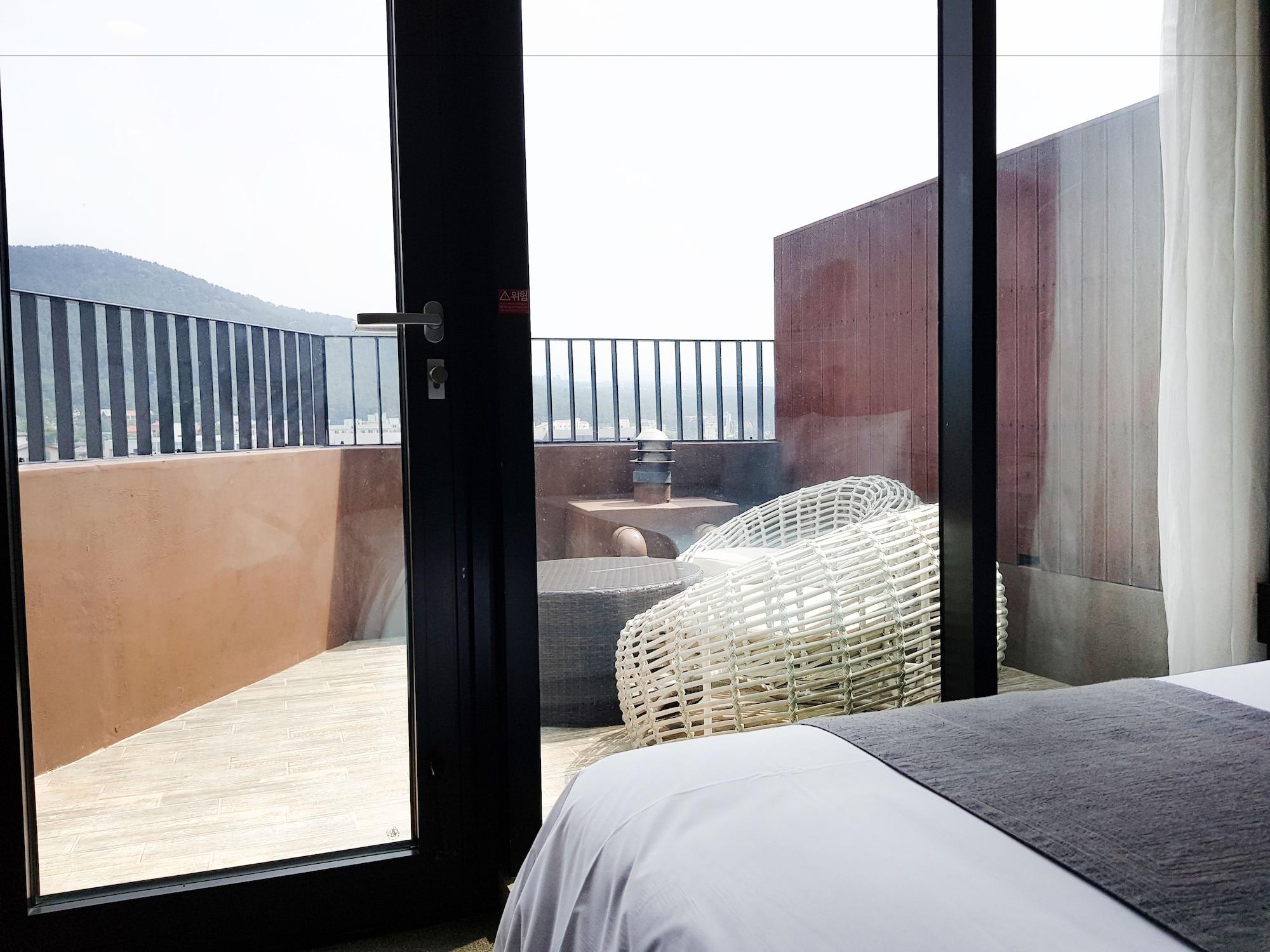 I-Jin Hotel Jeju Exterior foto